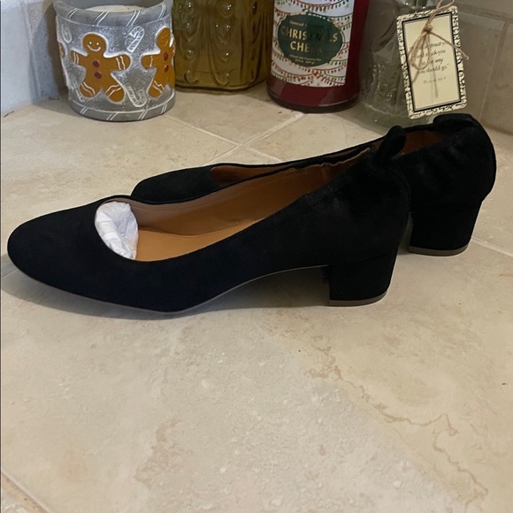JCREW- Anya suede black heel - size6.5 - NWT - Picture 1 of 7
